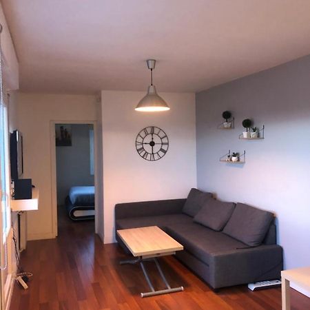Appartement T2 - Proche RER Sartrouville Extérieur photo