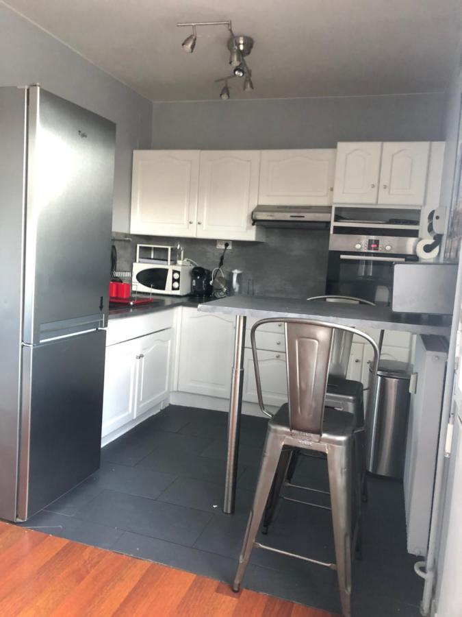 Appartement T2 - Proche RER Sartrouville Extérieur photo